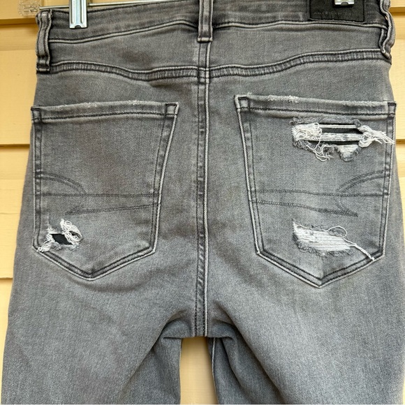 American Eagle Super Hi-Rise Jegging Size 2 Short grey stretch skinny jeans - Picture 3 of 5